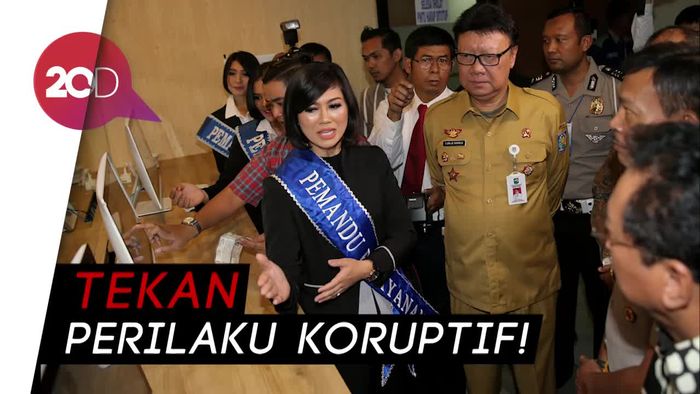 Mendagri: Bayar Pajak di e-Samsat DKI Tak Sampai 10 Menit