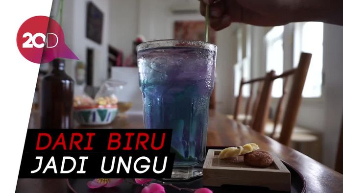 Yuk Icip Teh Cantik yang Bisa Berubah Warna di Kota Tua