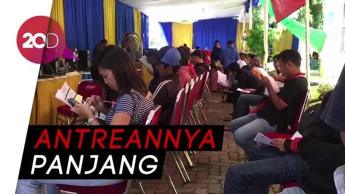 Hari Terakhir Pelaporan SPT, Kantor Pajak Dipenuhi Warga