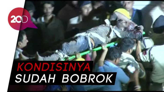 Hotel Ambruk di India, 10 Orang Tewas