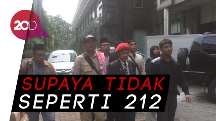 Besok FUIB Geruduk Bareskrim, Desak Sukmawati Ditangkap  