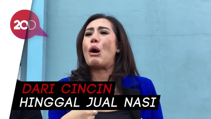 Tangisan Shinta Bachir, Sampai Jualan Nasi demi Bisa Hidup