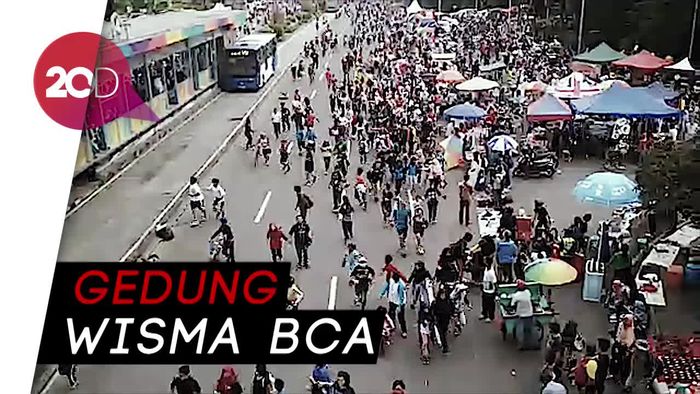 Kepanikan di CFD Thamrin karena Teriakan Gedung Roboh