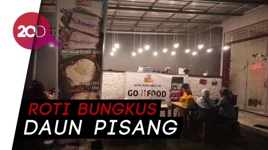 Sensasi Unik dan Nikmat Makan Pepes Roti Bakar