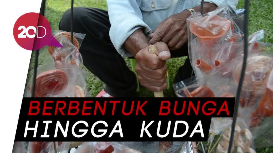 Nostalgia! Makan Gulali dengan Bentuk yang Lucu-lucu
