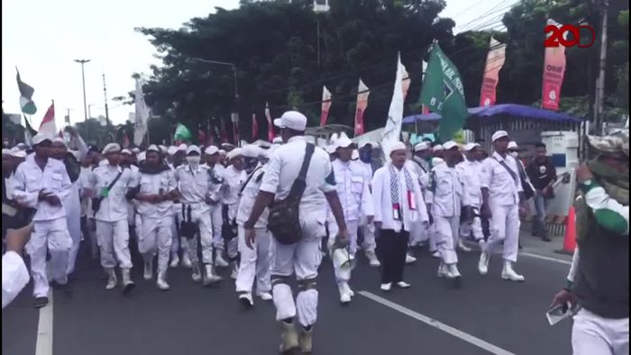 Tonton Wawancara Eksklusif Aa Gym tentang Agama dan Politik