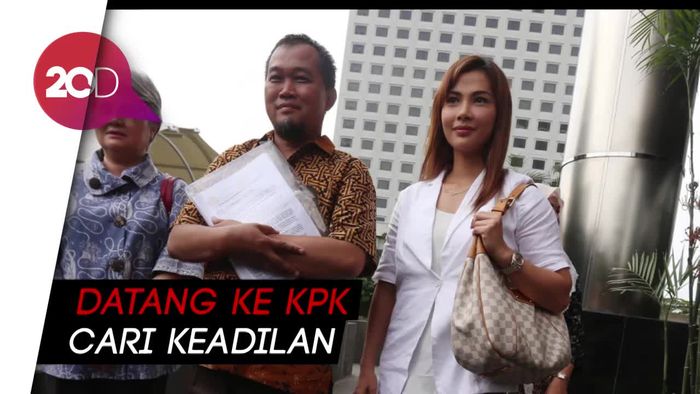 MAKI dan Keluarga Budi Mulya Desak KPK Tersangkakan Boediono cs