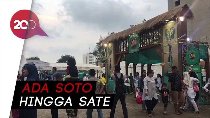 Segudang Makanan Khas Indonesia di Festival Jajanan Bango