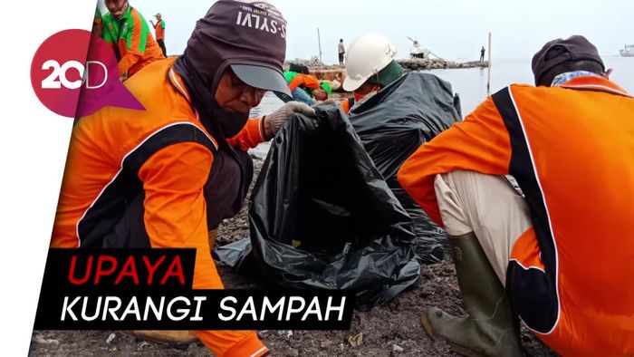 Pemerintah Berjibaku Kurangi Sampah