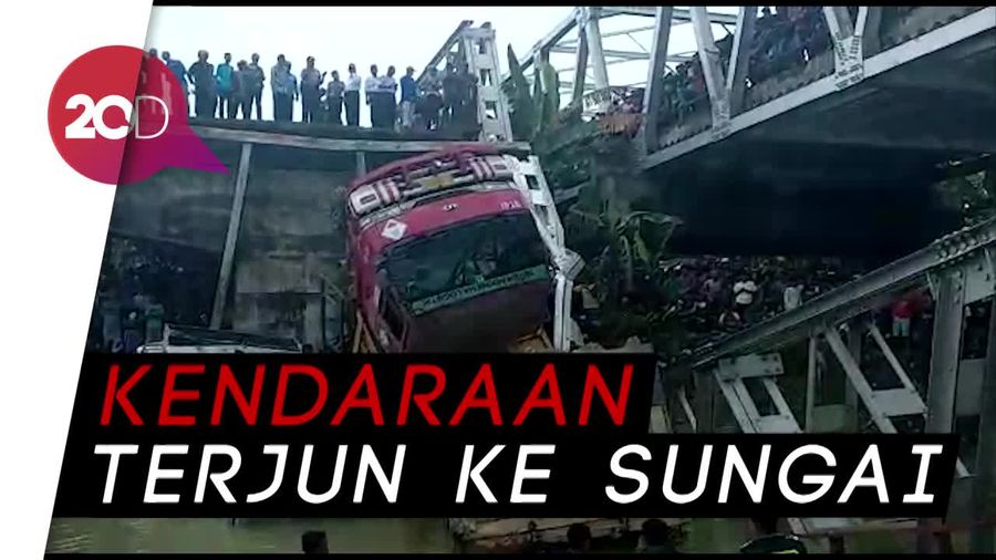 Jembatan Babat-Widang di Lamongan Ambrol, Dua Orang Tewas