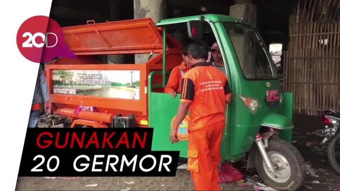 Butuh 1 Bulan Angkut Lautan Sampah di Kolong Tol Priok 