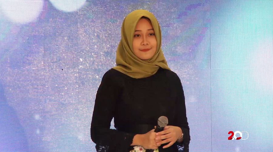20 Besar Surabaya - Tia Sahfira