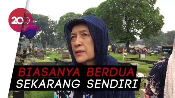 Istri Sangat Kehilangan Ditinggal Deddy Sutomo