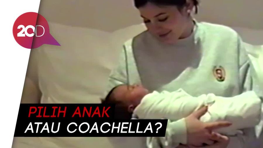 Pilih Party di Coachella, Kylie Jenner Dihujat Netizen
