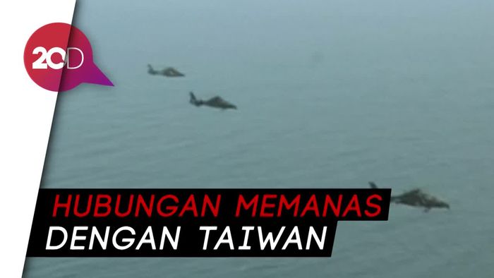 China Mendadak Gelar Latihan Militer di Selat Taiwan