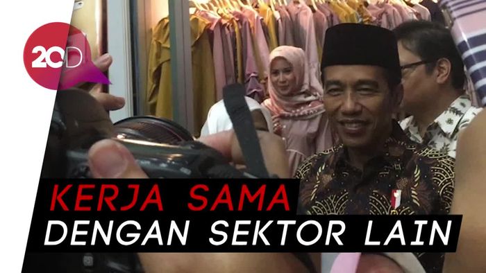 Dear Fashion Desainer, Ada Pesan dari Presiden Jokowi Nih!