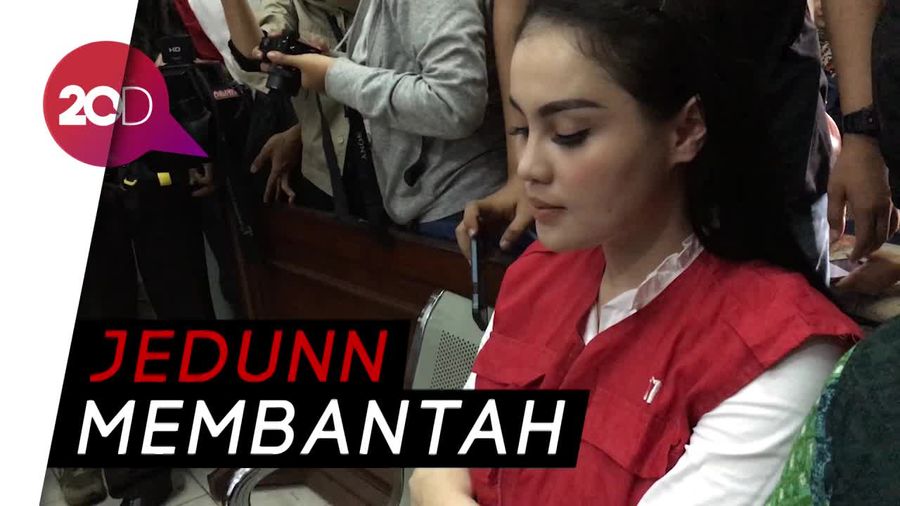 Jennifer Dunn Bantah Bawa Anak Saat Transaksi Narkoba
