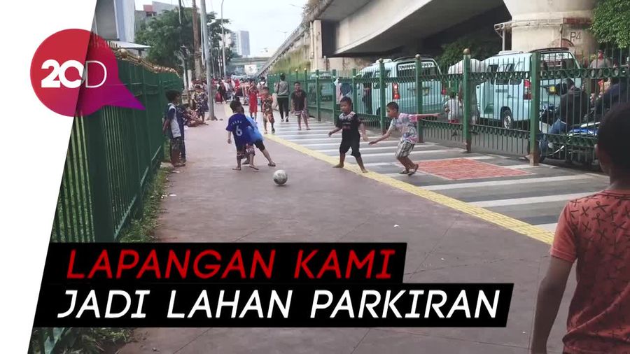 Pak Anies, Kami Butuh Lapangan Bermain