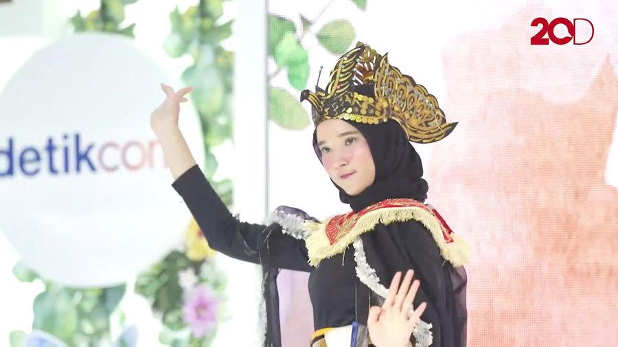 20 Besar Yogyakarta - Kombinasi Tari dan Karate Ala Yeyen Grestiana