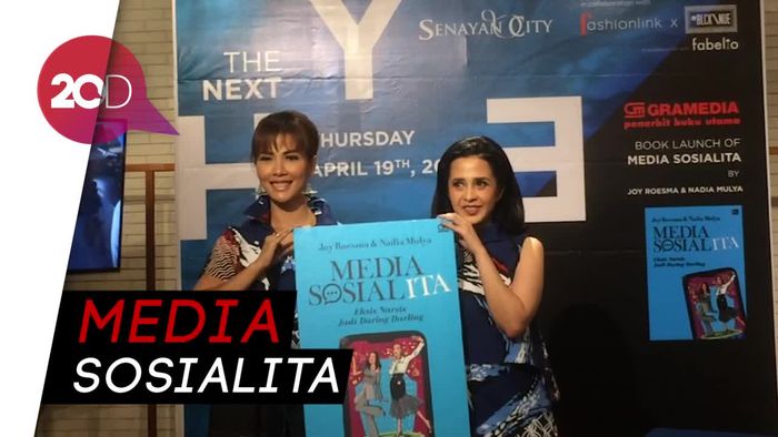 Tampil Bak Sosialita di Medsos Lewat Buku Media Sosialita