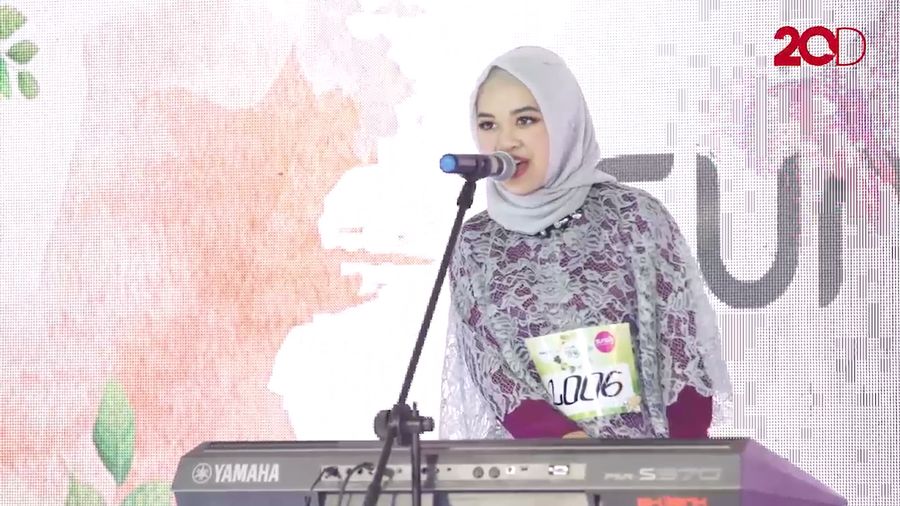 20 Besar Yogyakarta - Nalaria Prakusya Ajak Finalis Lain Bernyanyi