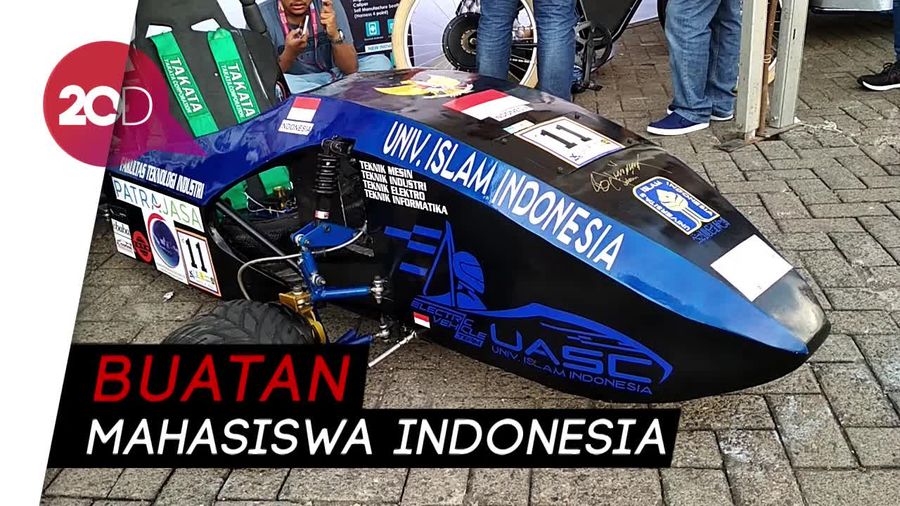Mobil Listrik Karya Anak Bangsa Mejeng di IIMS 2018