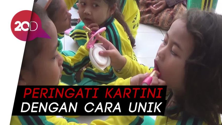 Hari Kartini, Siswa PAUD di Trenggalek Lomba Merias Wajah Teman