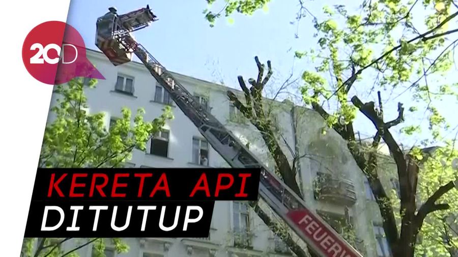 Ada Bom Bekas Perang Dunia II, Pusat Berlin Dievakuasi