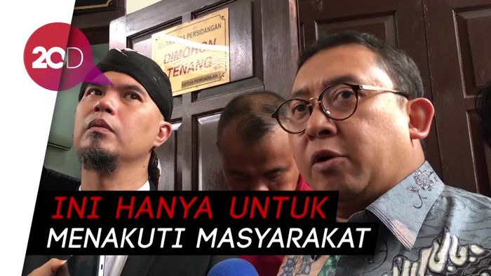 Fadli Zon Temani Ahmad Dhani di Persidangan 
