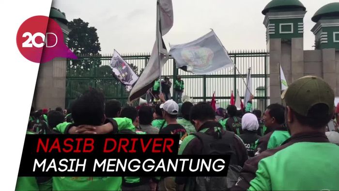 Komisi V DPR Janji Perjuangkan Nasib Ojek Online