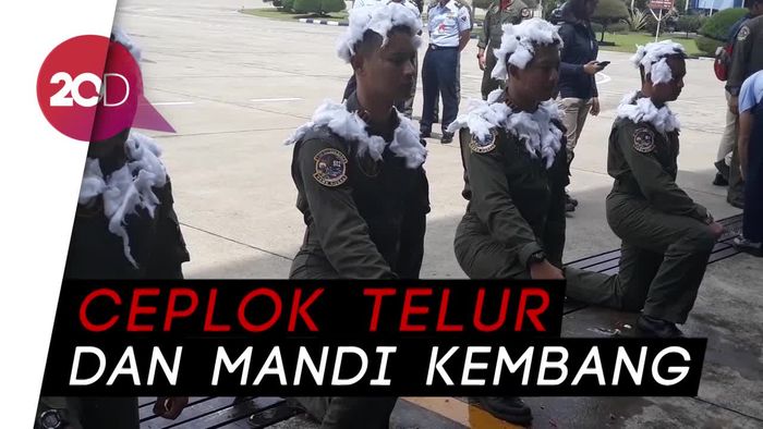 Melihat Ritual Wajib untuk Pilot Baru Lanud Iswahjudi