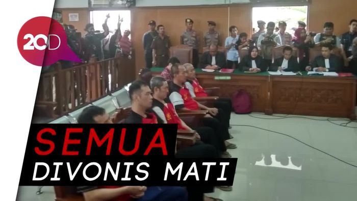 Lima Kru Kapal Penyelundup 1 Ton Sabu Divonis Hukuman Mati