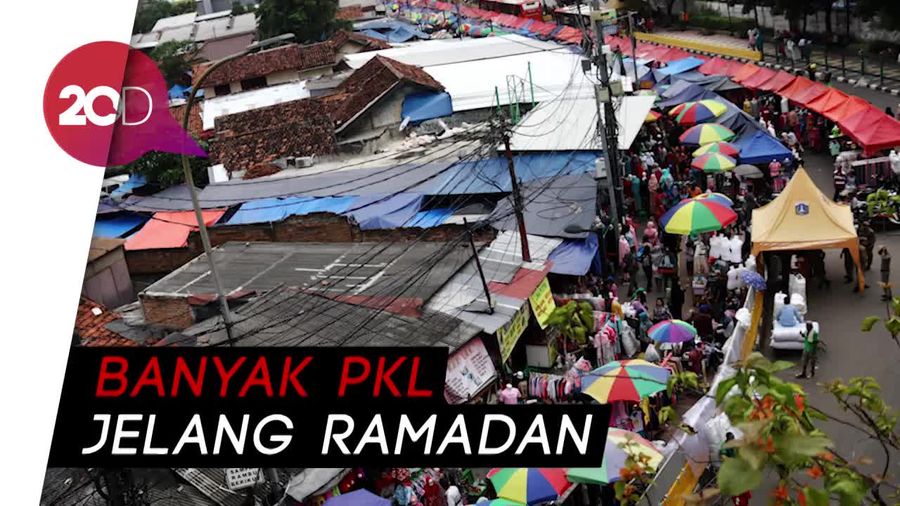 Sandi: Tanah Abang Itu Kayak Gula, Jadi Semutnya Banyak