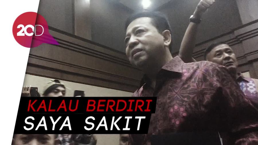 Novanto Bantah Bisa Berdiri saat Dirawat, Novanto: Ngarang Itu!