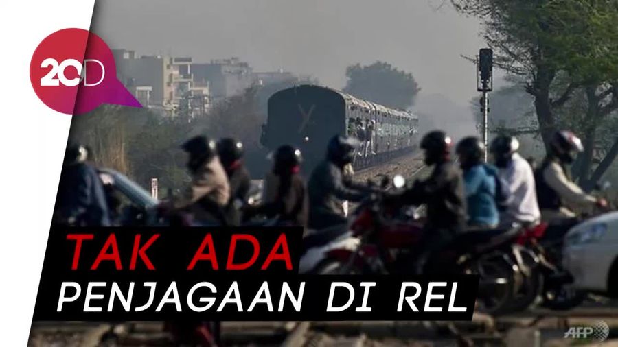 Kereta Tabrak Bus Sekolah di India, 13 Anak Tewas