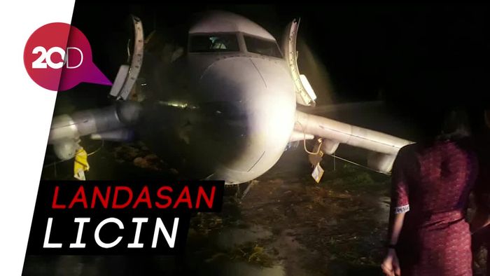 Suasana Kepanikan Pasca Pesawat Lion Air Tergelincir 