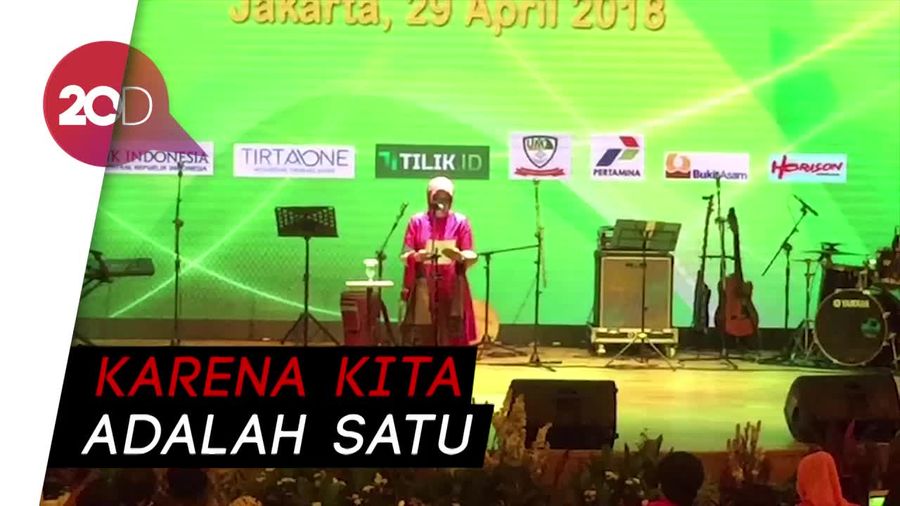 Mufidah Jusuf Kalla Bacakan Puisi Ibu Pertiwi