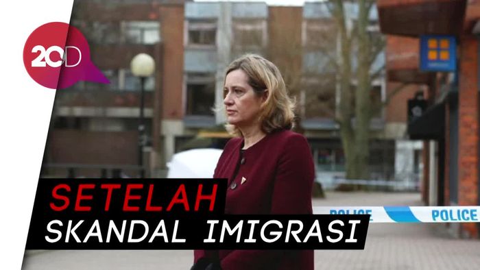 Mendagri Inggris Mundur