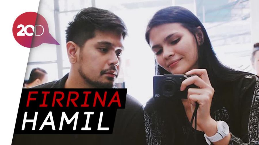 Istri Petra Sihombing Hamil Anak Pertama