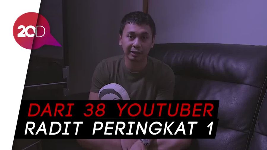 Raditya Dika Juara YouTuber Indonesia