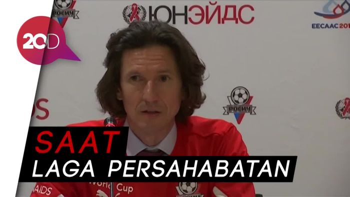 Rusia Didenda Ratusan Juta Karena Suporter Rasis