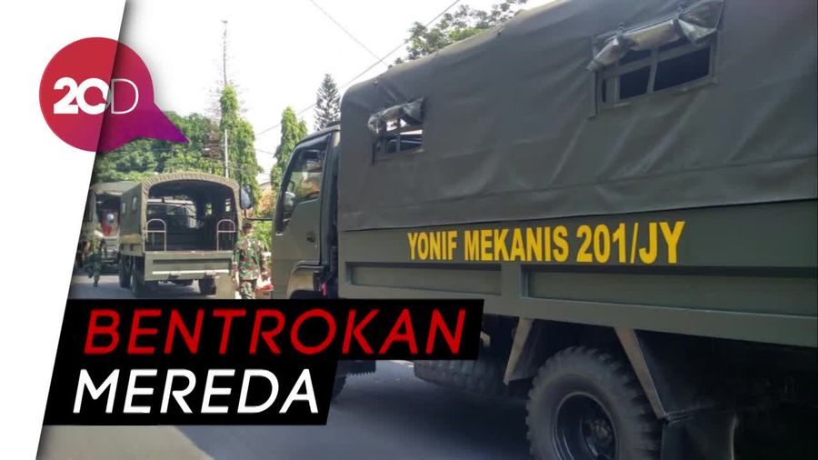 Jalan Arteri Pondok Indah Kembali Lancar