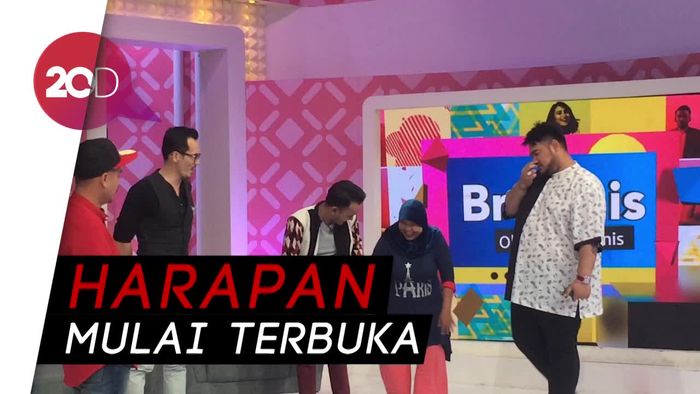 Atalarik Syah Banyak Berubah Usai Umrah