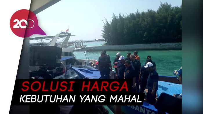 Anies Resmikan Kapal Angkut Logistik ke Pulau Seribu