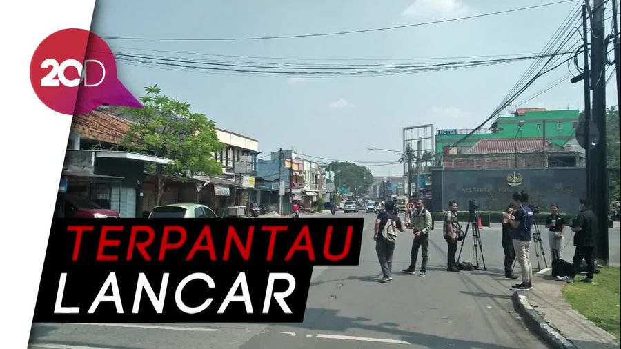 Kondisi Jalan Depan Mako Brimob yang Telah Dibuka