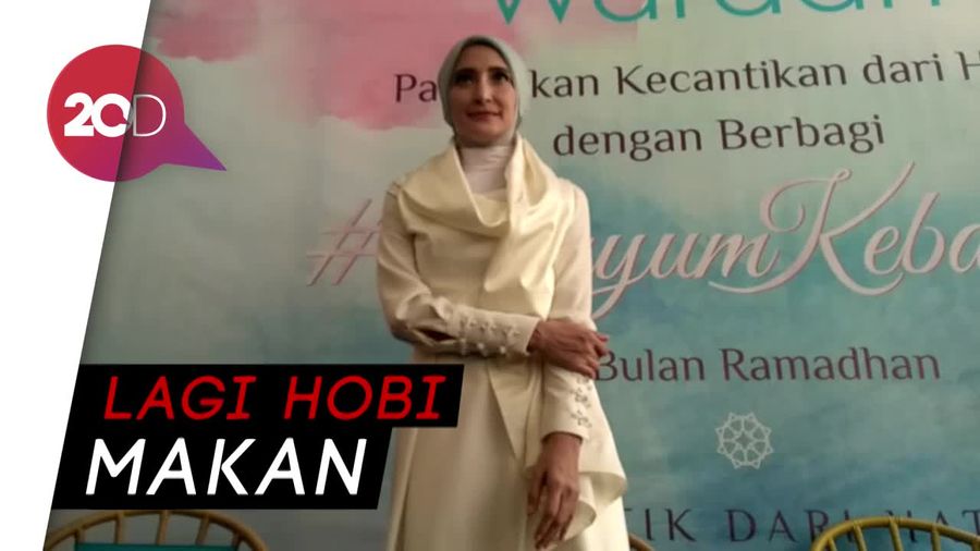 Ramadan Kali Ini, Inneke Koesherawati Ajari Anak Berpuasa