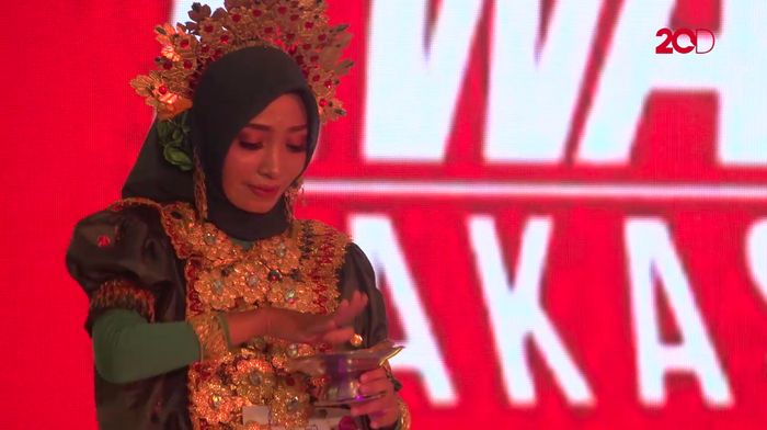20 Besar Makassar - Tarian Bugis Nur Khaerunnisa