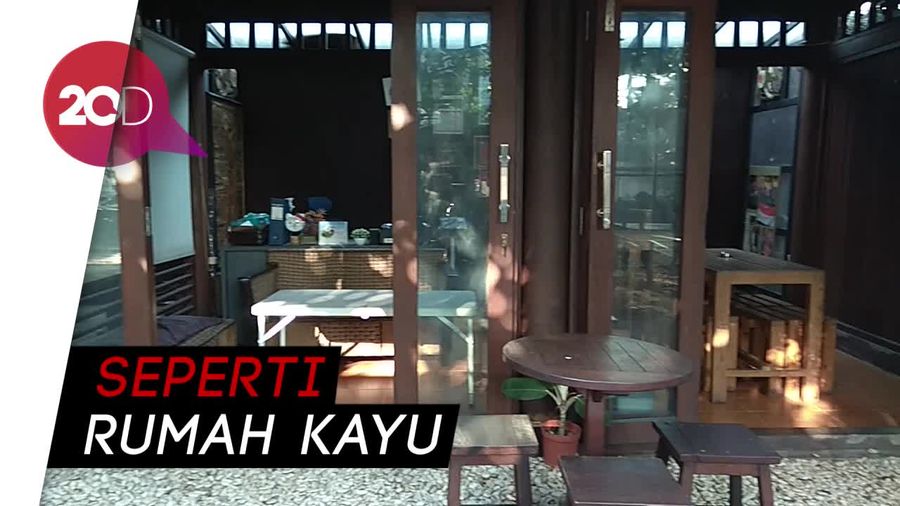 Asyiknya Menyeruput Kopi Sambil Nikmati Suasana Asri