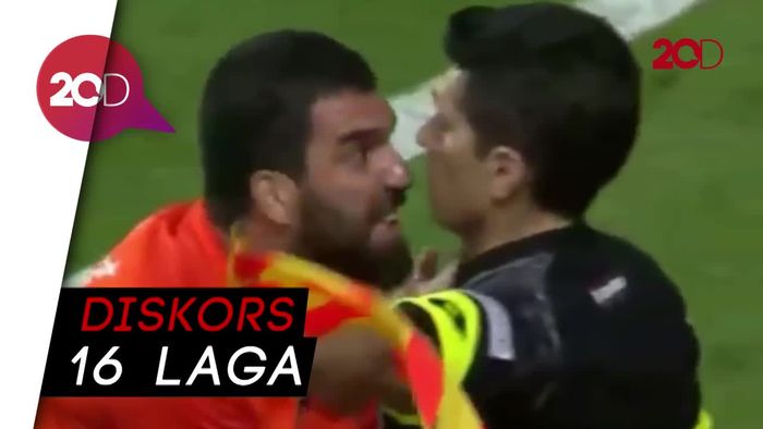 Aksi Arda Turan Serang Hakim Garis