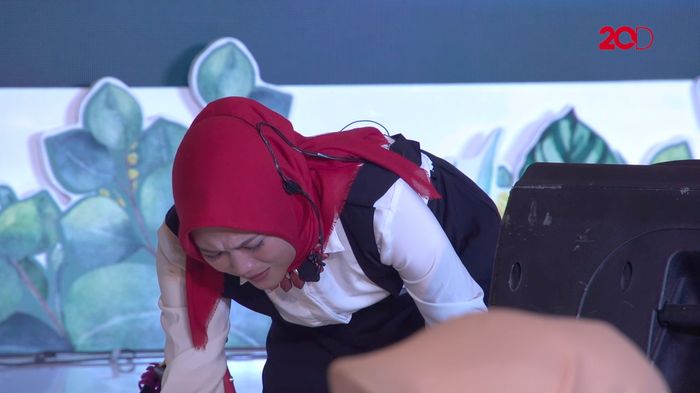 20 Besar Makassar - Peran Menyedihkan Selfiani Agustin 